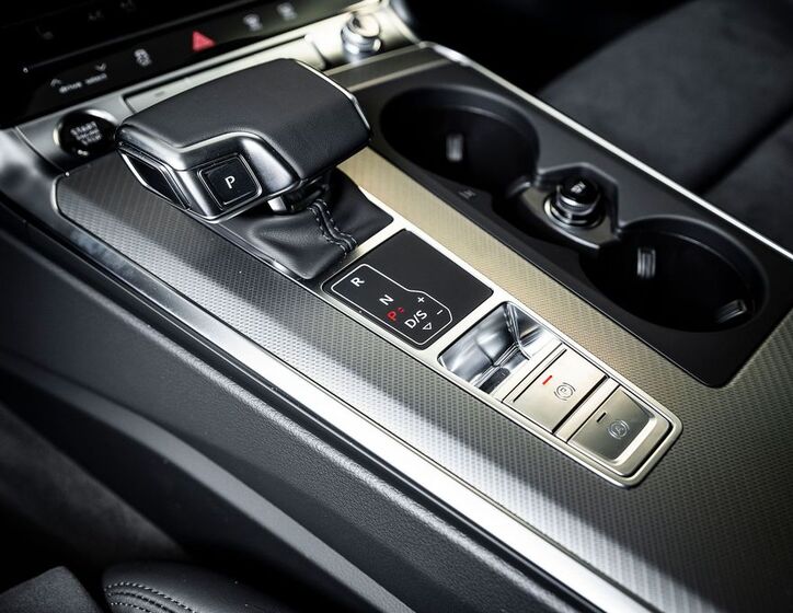 Audi A6 19