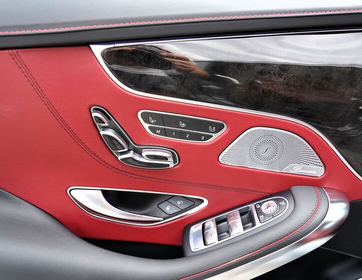 Mercedes-Benz Třídy S 18
