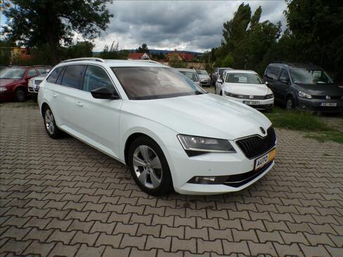 Škoda Superb
