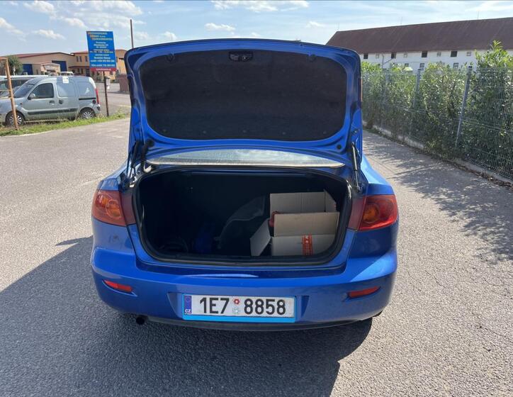 Mazda 3 25