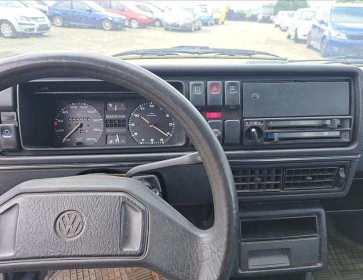Volkswagen Golf 43