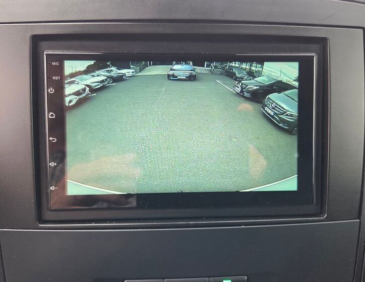 Mercedes-Benz Vito 14
