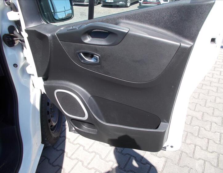 Renault Trafic 20