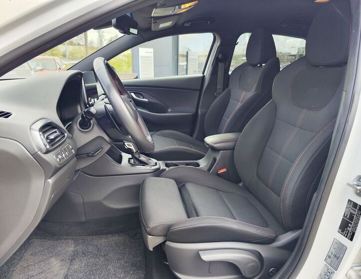 Hyundai i30 14
