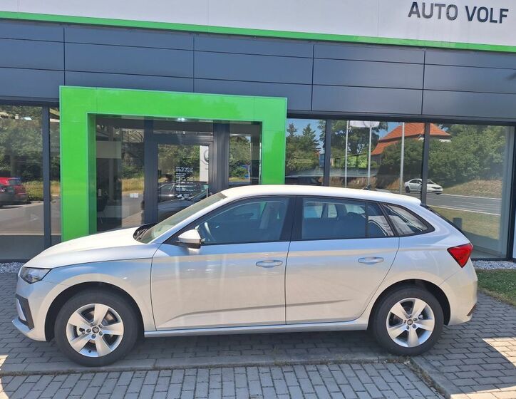 Škoda Scala 3