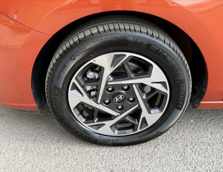 Hyundai i30 23
