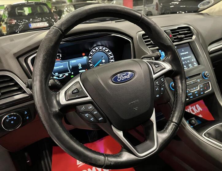 Ford Mondeo 25