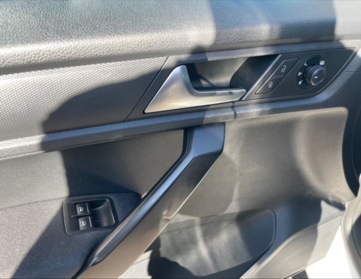 Volkswagen Caddy 11