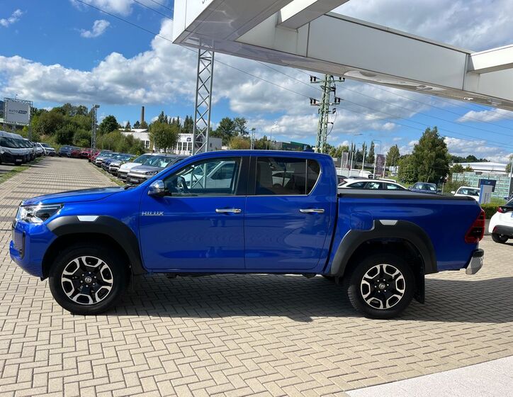 Toyota Hilux 3