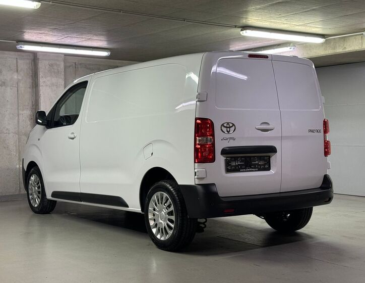 Toyota ProAce 7