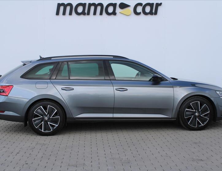 Škoda Superb 8