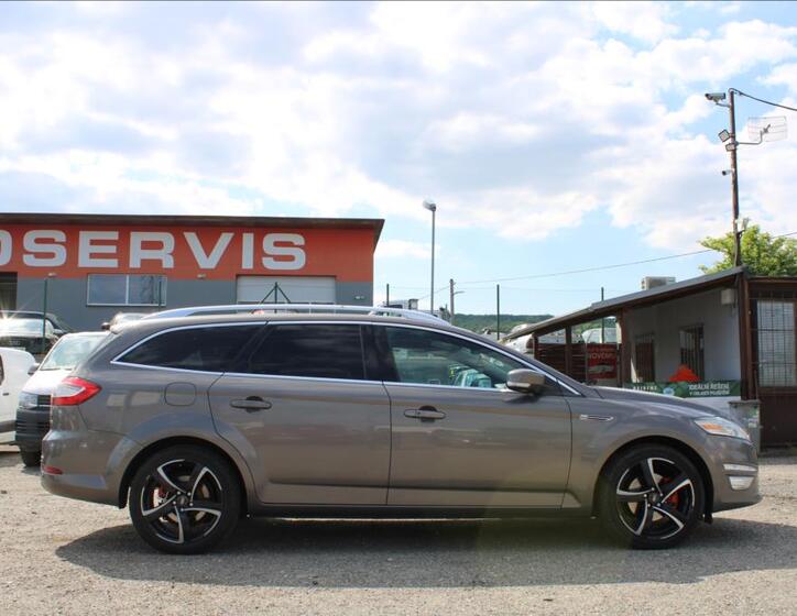 Ford Mondeo 4