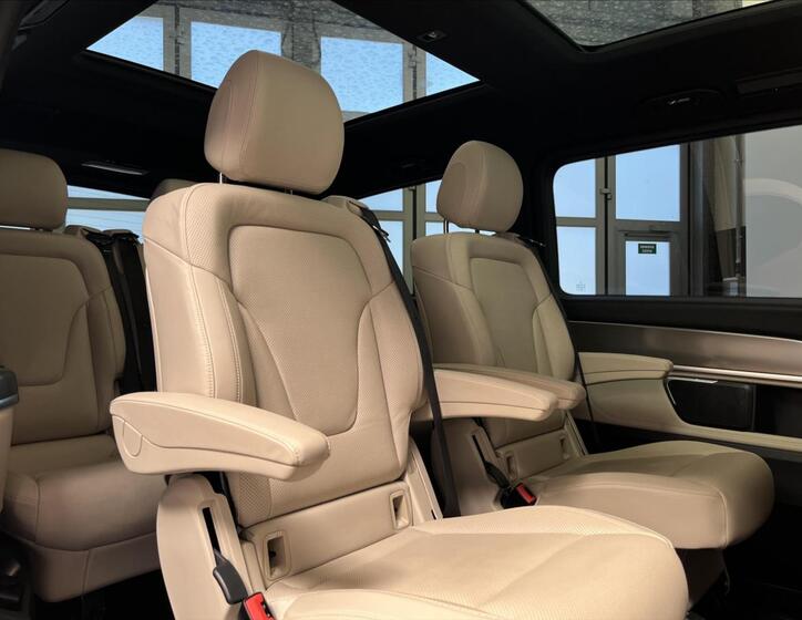 Mercedes-Benz Třídy V 21
