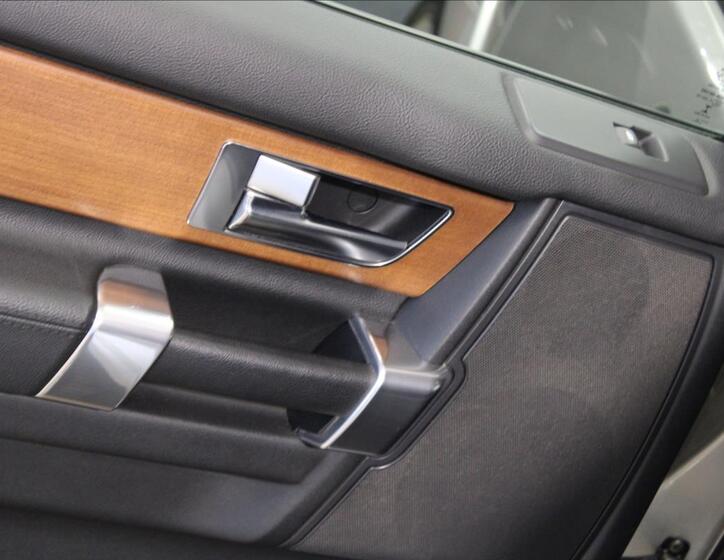 Land Rover Discovery 16