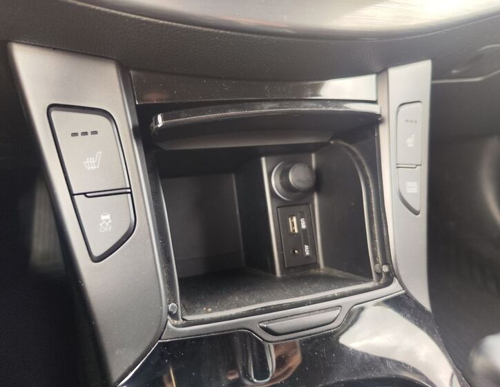 Hyundai i40 23