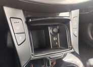Hyundai i40 23