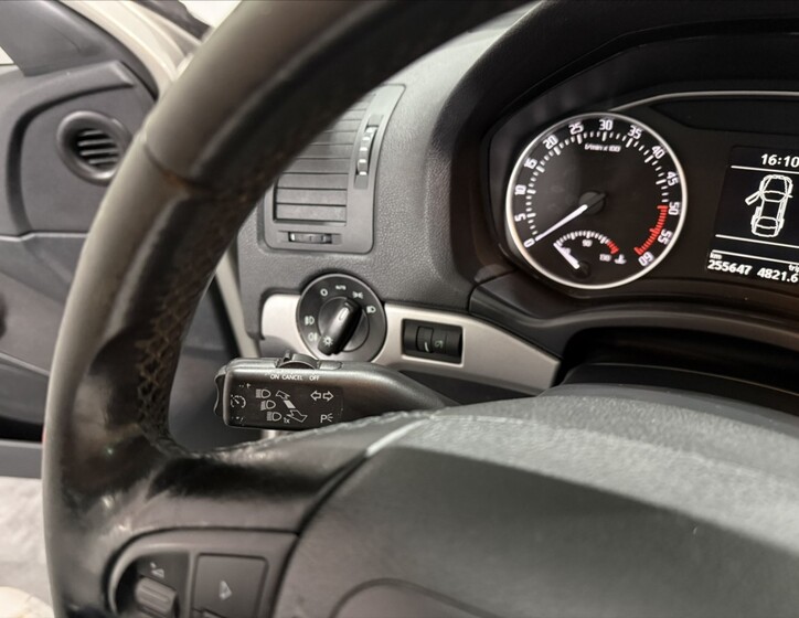 Škoda Octavia 10