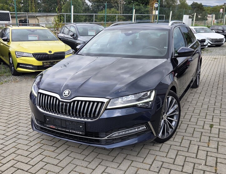 Škoda Superb 1