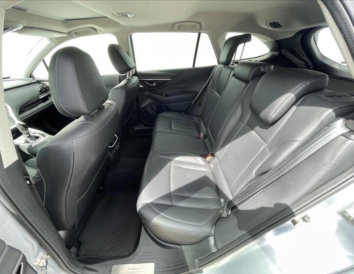 Subaru Outback 16