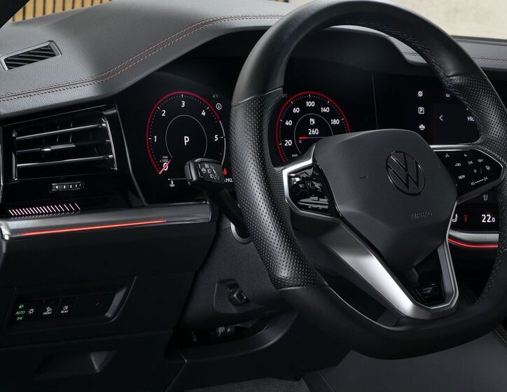 Volkswagen Touareg 13