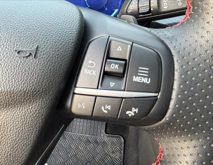 Ford Kuga 27