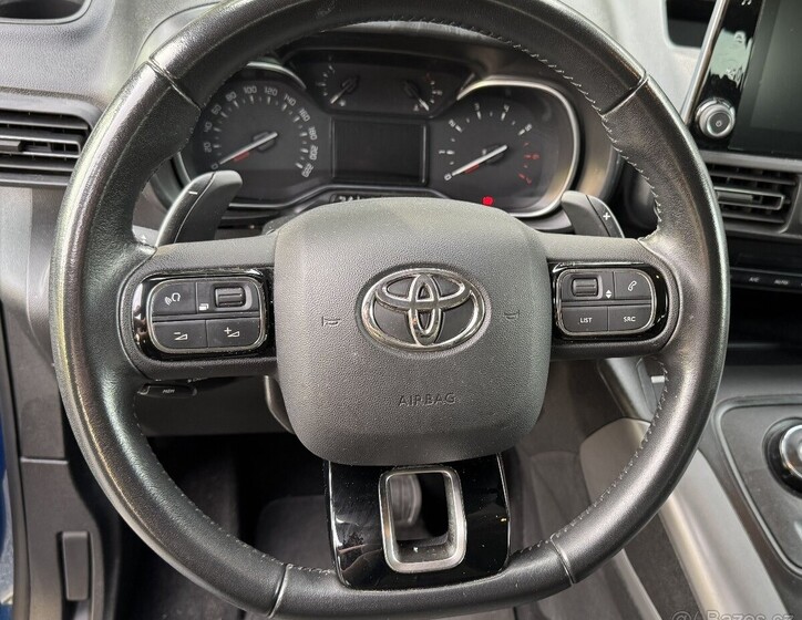 Toyota ProAce 19