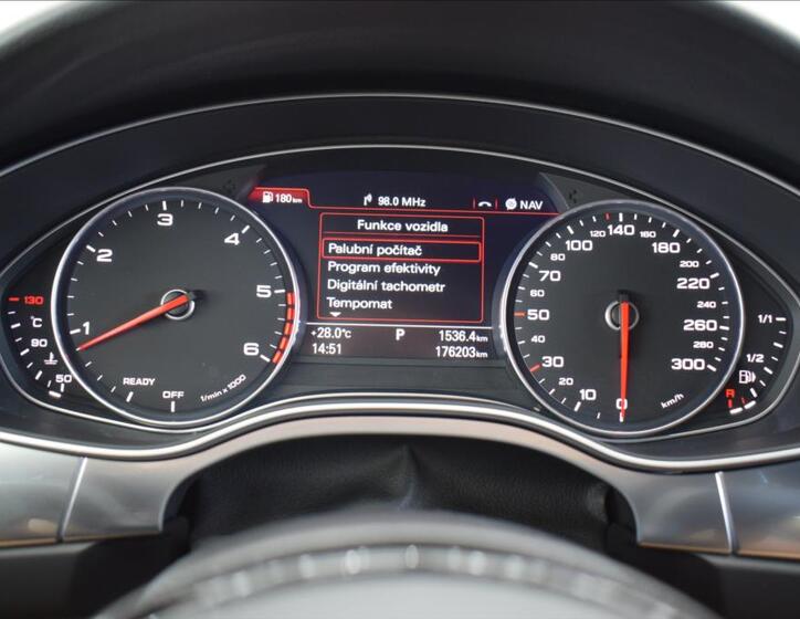 Audi A6 30