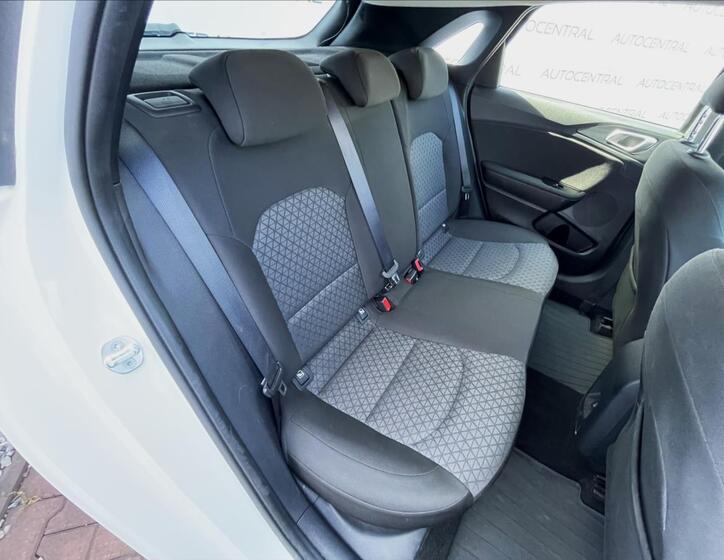 KIA Ceed 21