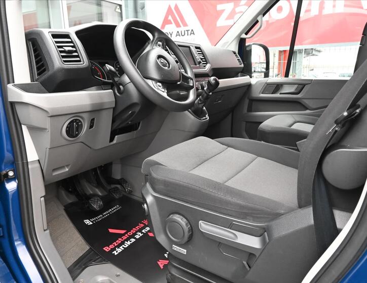 Volkswagen Crafter 10