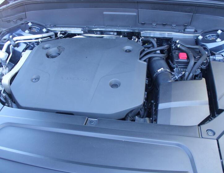 Volvo XC90 19
