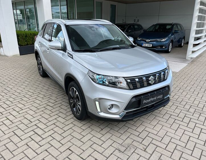 Suzuki Vitara 8