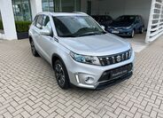 Suzuki Vitara 8