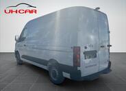 Nissan Interstar 7