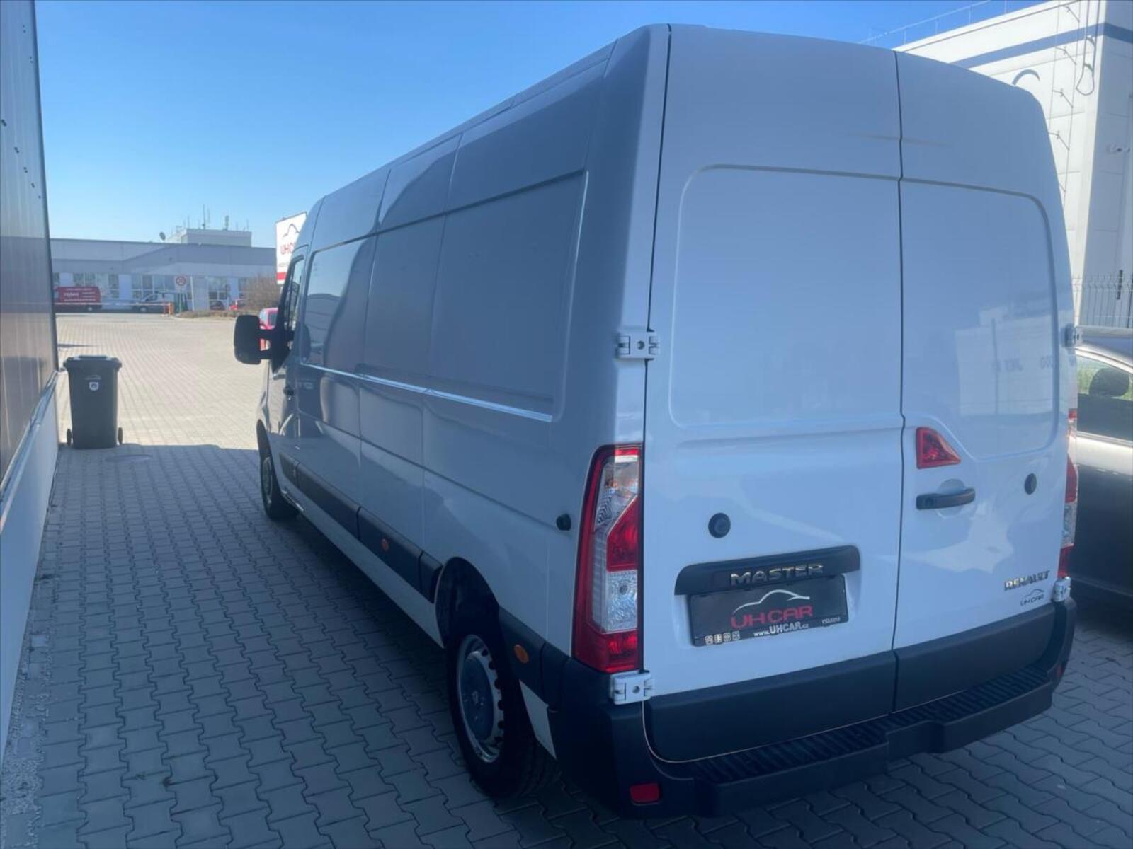 Renault Master 6