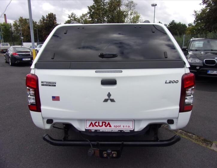 Mitsubishi L200 4