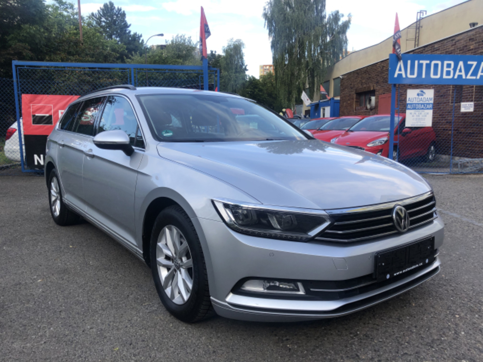 Volkswagen Passat 2
