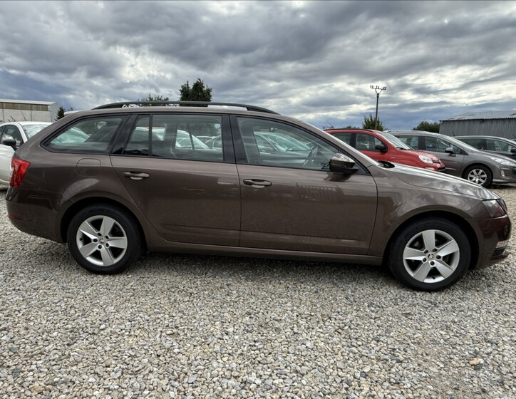 Škoda Octavia 4