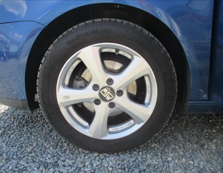 Volkswagen Golf 21