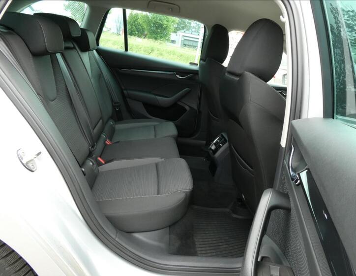 Škoda Octavia 24