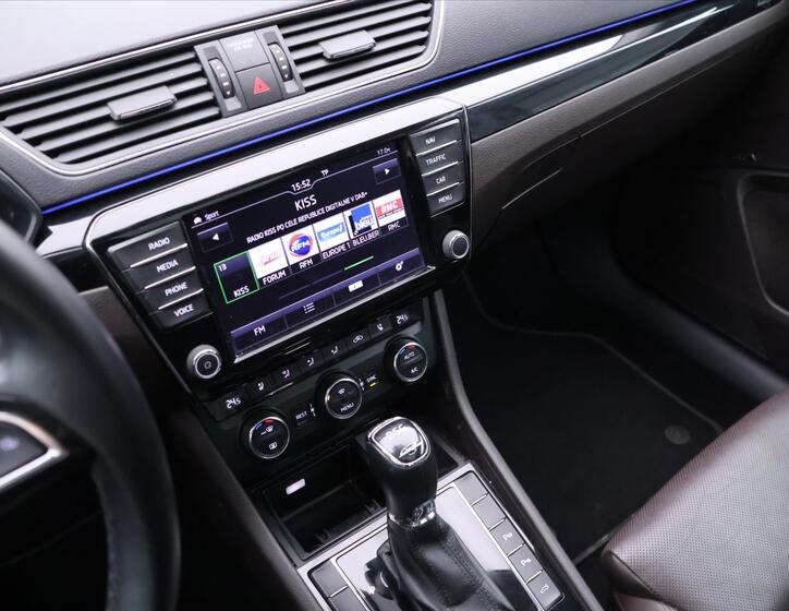 Škoda Superb 21
