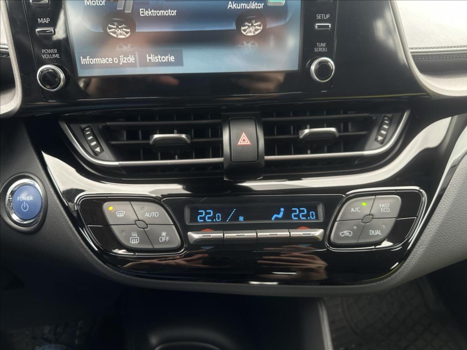 Toyota C-HR 28
