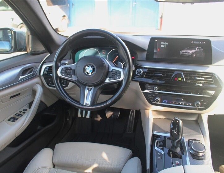 BMW Řada 5 12