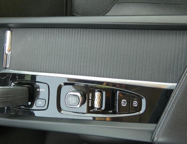 Volvo XC60 16