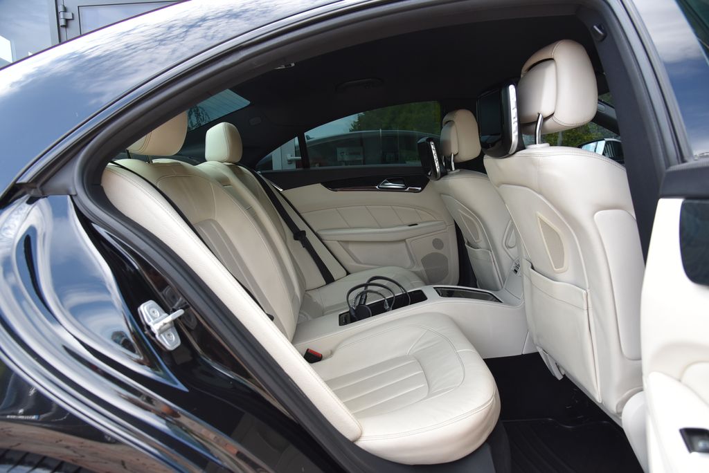 Mercedes-Benz CLS