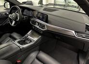 BMW X5 8