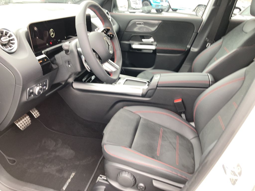 Mercedes-Benz GLA 15
