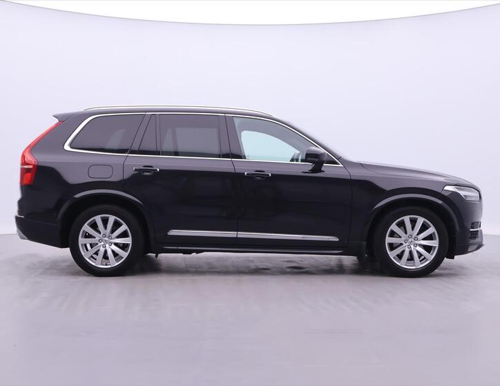 Volvo XC90 8