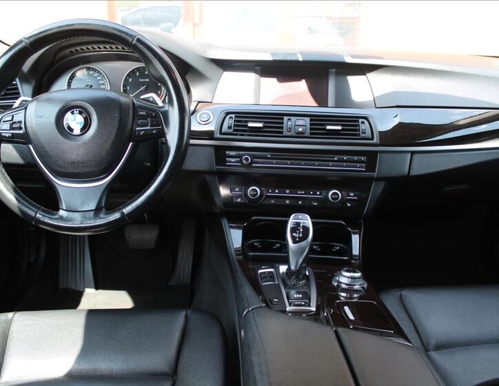 BMW Řada 5 9