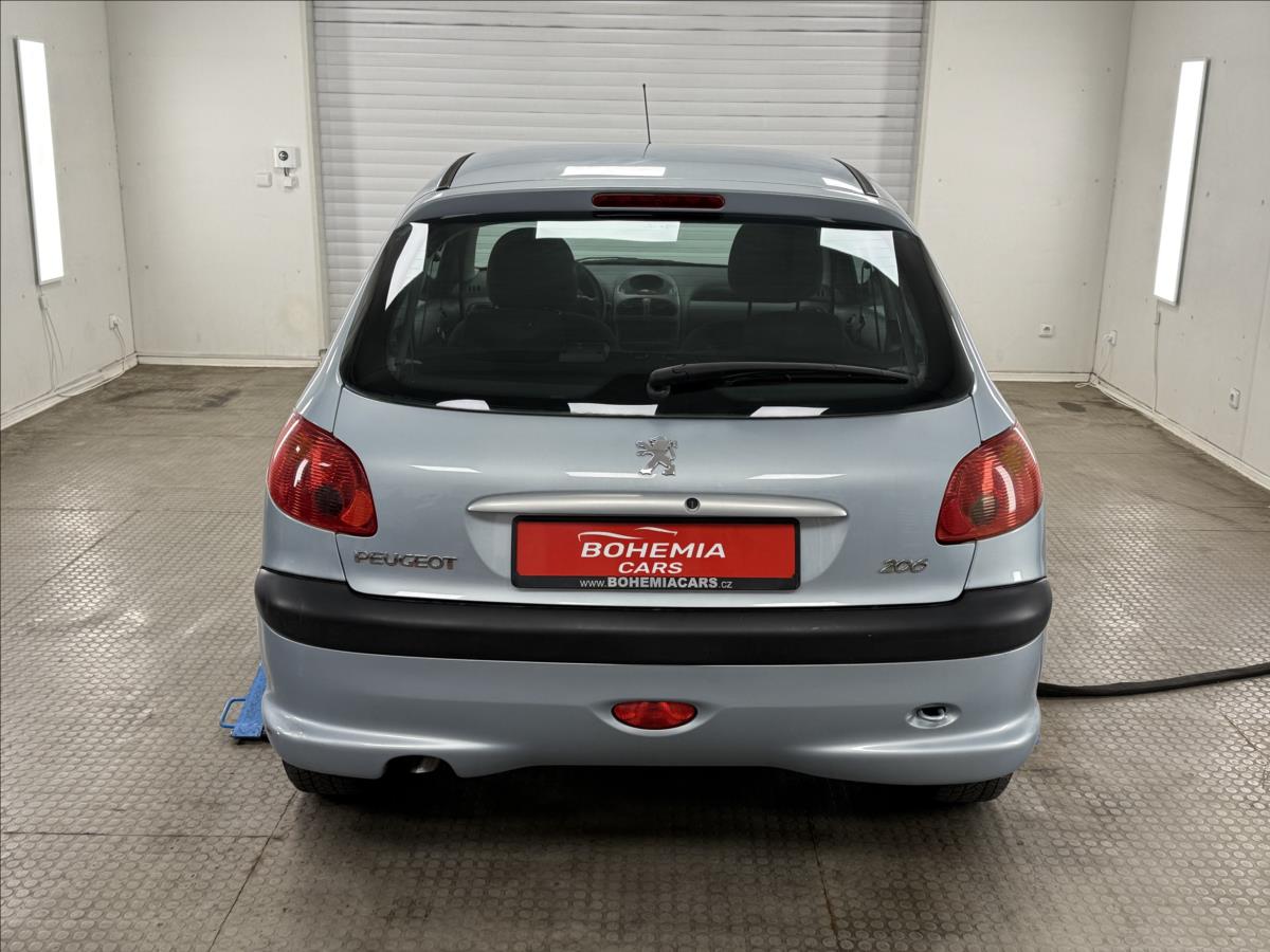 Peugeot 206