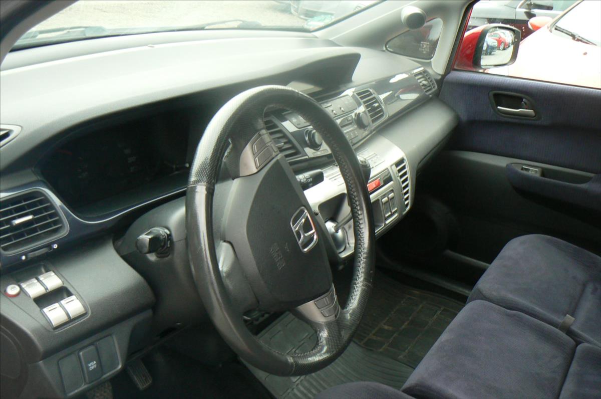 Honda FR-V